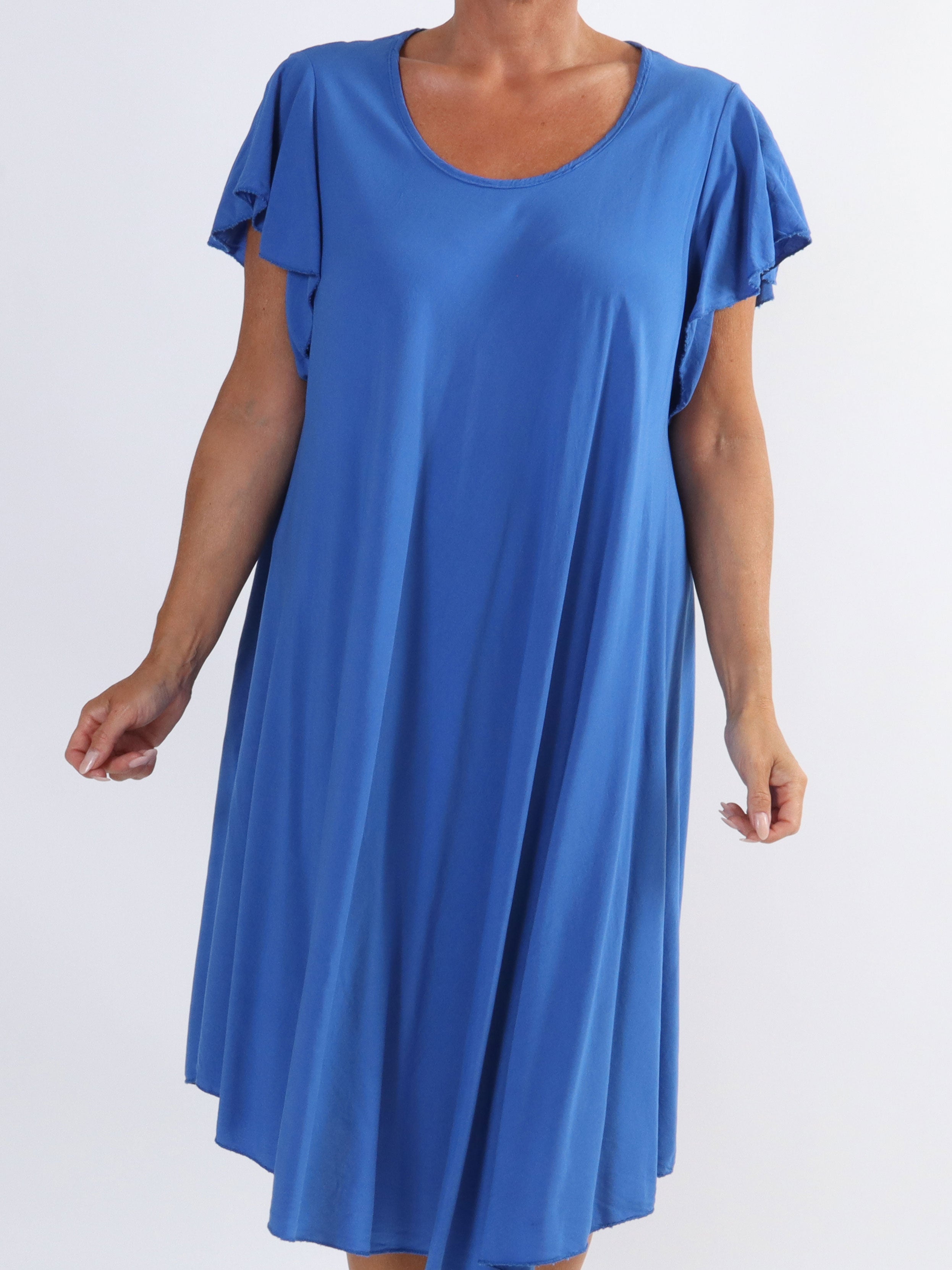 Davina - Simpel plus size kjole i viskose med t-shirt ærmer